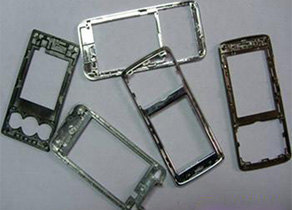 Deburring and polishing of aluminum mobile phone bracket